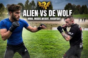 DE WOLF VS ALIEN | COMPLETE CARNAGE 💥 | #mma #hoodfights