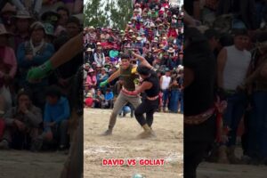 david  vs goliat  voluntarios #takanakuy #boxing #luchalibre